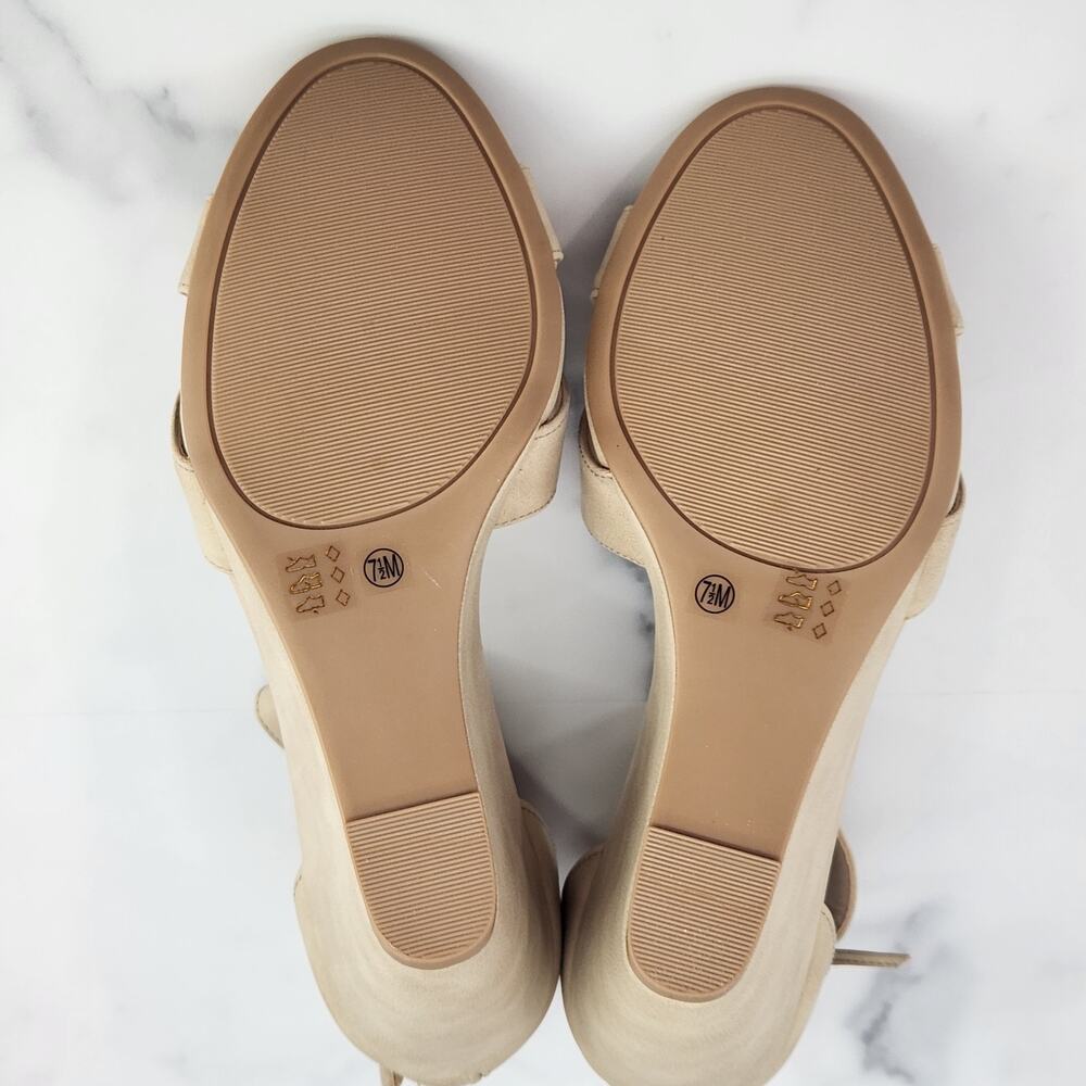 NIB Chinese Laundry Z-Celly Nubuck Beige Round Toe Platform Zip up 7.5 US 38 EU - Picture 10 of 15